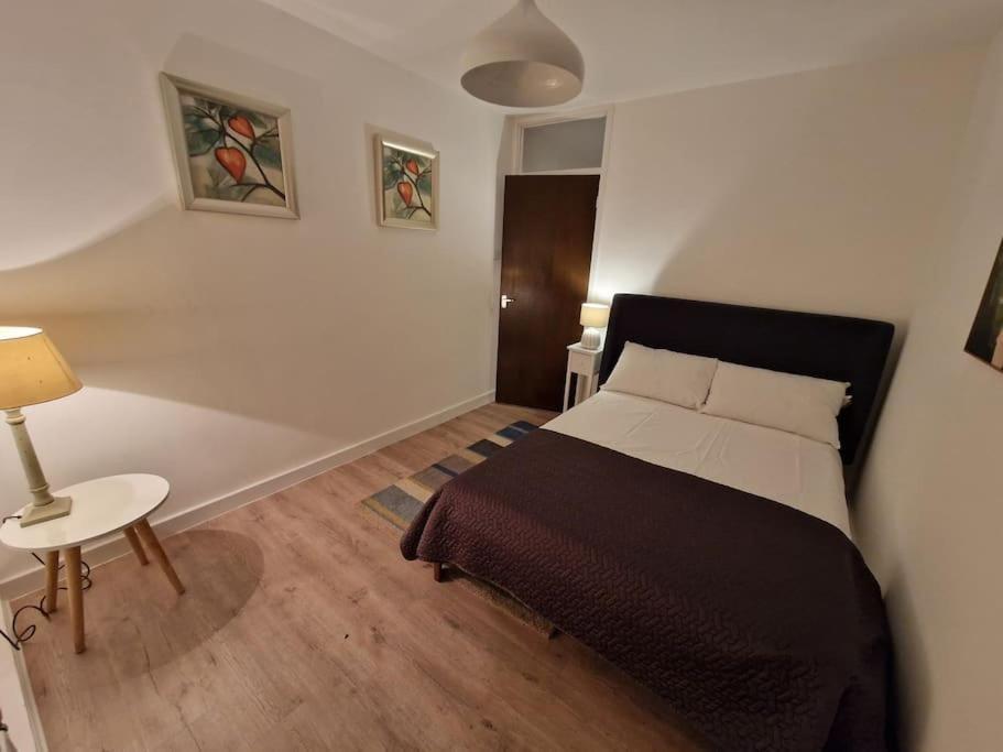 Newly Renovated Apartment! Londra Exterior foto